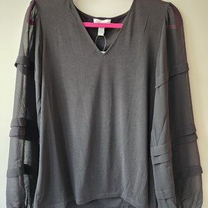 NWT - Calvin Klein V neck blouse - Sheer sleeves - Size S